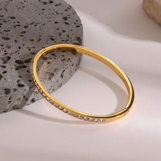 ステンレス304 低ニッケル 水に濡れても錆びにくい 18Kゴールドメッキ ブレスレット ジルコニア バングル【YJ02692】