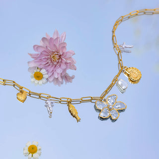 ステンレス304 低ニッケル 水に濡れても錆びにくい 18Kゴールドメッキ ネックレス 花 フラワー 【YJ01171】
