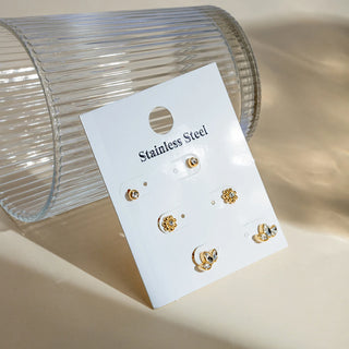 ステンレス304 低ニッケル 水に濡れても錆びにくい 18Kゴールドメッキ ピアス フラワー 花 クリスタル ジルコニア 3点セット【YJ01319】