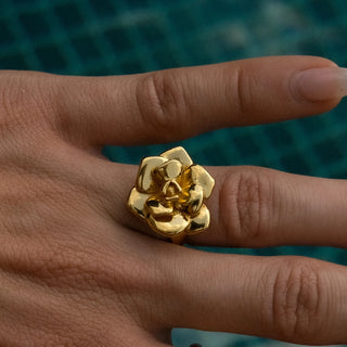 ステンレス304 低ニッケル 水に濡れても錆びにくい 18Kゴールドメッキ リング フラワー 花 薔薇 ローズ【YJ03755】