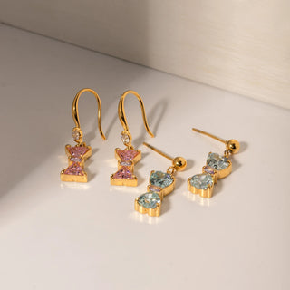 ステンレス304 低ニッケル 水に濡れても錆びにくい 18Kゴールドメッキ ピアス リボン ジルコニア 【YJ02364】