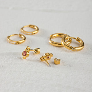 ステンレス304 低ニッケル 水に濡れても錆びにくい 18Kゴールドメッキ ピアス フープ クリスタル くま 3点セット 【YJ02684】