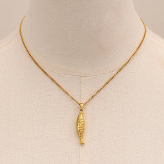 ステンレス304 低ニッケル 水に濡れても錆びにくい 18Kゴールドメッキ ネックレス チャーム 魚 フィッシュ【YJ01068】