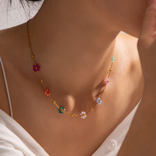ステンレス304 ニッケルフリー 水に濡れても錆びにくい 18Kゴールドメッキ ネックレス フラワー 花 ビーズ【YJ00863】
