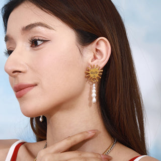 ステンレス304 低ニッケル 水に濡れても錆びにくい 18Kゴールドメッキ ピアス 太陽 パール 【YJ02591】