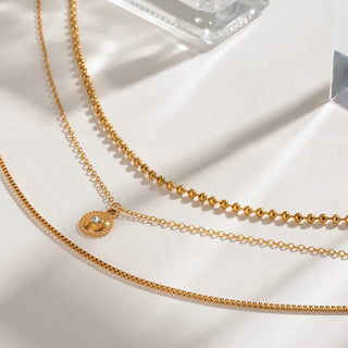 ステンレス304 低ニッケル 水に濡れても錆びにくい 18Kゴールドメッキ ネックレス 3連 ラウンド 【YJ03071】