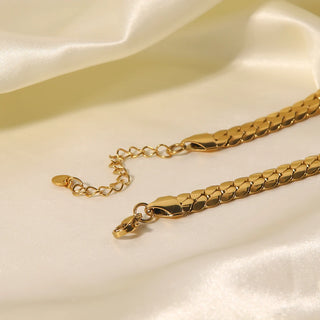 ステンレス304 低ニッケル 水に濡れても錆びにくい 18Kゴールドメッキ ネックレス キューバンチェーン ジルコニア 【YJ03440】