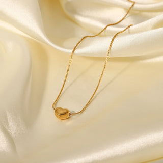 ステンレス304 低ニッケル 水に濡れても錆びにくい 18Kゴールドメッキ ネックレス  ハート 【YJ01643】