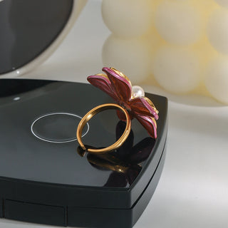 ステンレス304 低ニッケル 水に濡れても錆びにくい 18Kゴールドメッキ リング フラワー 花 エナメル パール 【YJ01213】