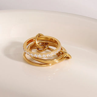 ステンレス304 ニッケルフリー 水に濡れても錆びにくい 18Kゴールドメッキ 4連 重ね付け リング ジルコニア【YJ00985】