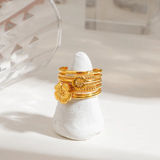 ステンレス304 低ニッケル 水に濡れても錆びにくい 18Kゴールドメッキ リング フラワー 花 3点セット【YJ02710】