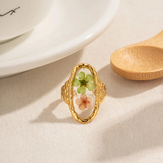 ステンレス304 低ニッケル 水に濡れても錆びにくい 18Kゴールドメッキ リング レジン フラワー 花 オーバル【YJ03307】