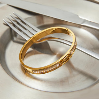 ステンレス304 ニッケルフリー 水に濡れても錆びにくい 18Kゴールドメッキ ブレスレット バングル ジルコニア【YJ00557】