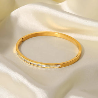 ステンレス304 低ニッケル 水に濡れても錆びにくい 18Kゴールドメッキ ブレスレット ジルコニア バングル【YJ03800】