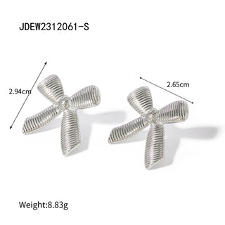 ステンレス304 低ニッケル 水に濡れても錆びにくい 18Kゴールドメッキ ピアス リボン 【YJ02249】