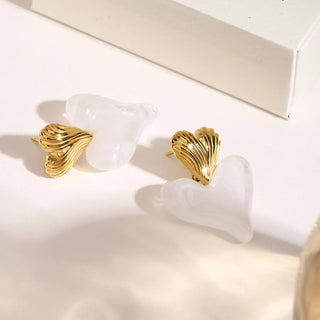 ステンレス304 ニッケルフリー 水に濡れても錆びにくい 18Kゴールドメッキ ピアス ハート 鼈甲 【YJ00861】