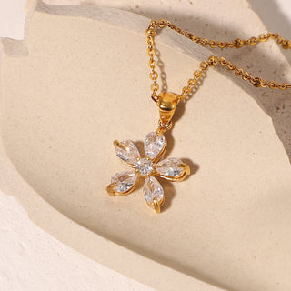 ステンレス304 ニッケルフリー 水に濡れても錆びにくい 18Kゴールドメッキ ネックレス フラワー 花 ジルコニア 【YJ00597】