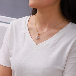 ステンレス304 ニッケルフリー 水に濡れても錆びにくい 18Kゴールドメッキ ネックレス フラワー 花 ジルコニア 【YJ00597】